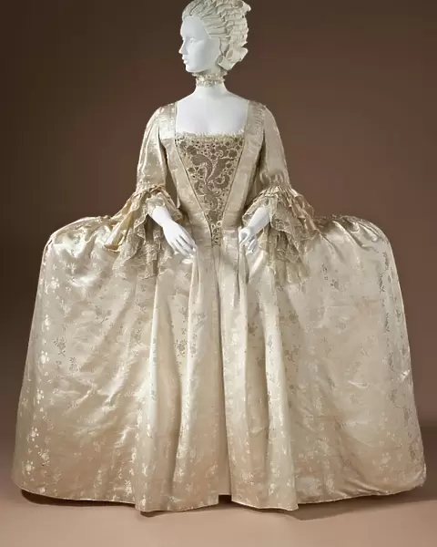 Woman's robe à la française, England, c.1765. Creator: Unknown