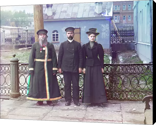 Three generations: A.P. Kalganov with son and granddaughter; the last two work in the shops... 1910 Creator: Sergey Mikhaylovich Prokudin-Gorsky