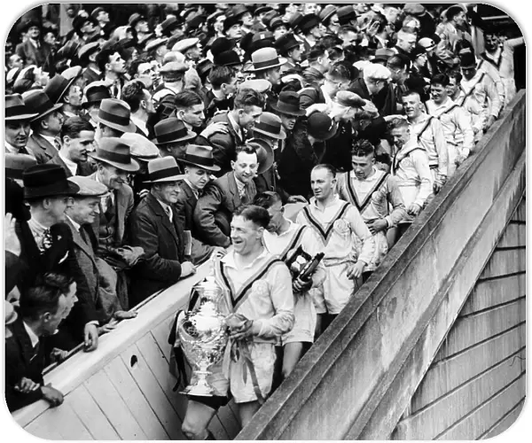 Castleford win the 1935 Rugby League cup Final at Wembley