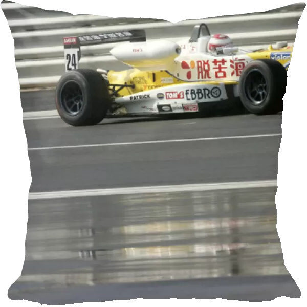 Kaxuki Nakajima Bahrain F3 Superprix 8th-10th Demceber 2004 World Copyright Jakob Ebrey  /  LAT Photographic