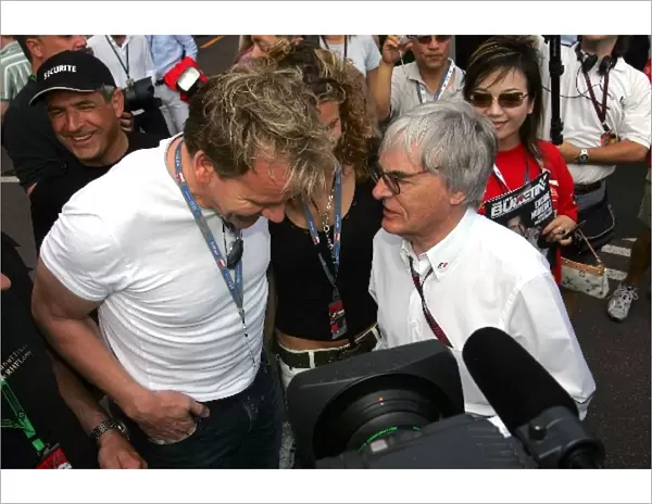 Formula One World Championship: Gordon Ramsay TV Chef with his wife and Bernie Ecclestone F1 Supremo