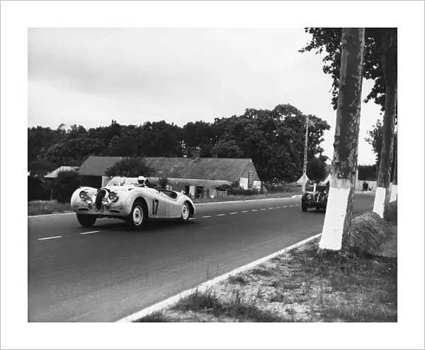 1950 Le Mans 24 hours: Leslie Johnson  /  Bert Hadley, retired, action