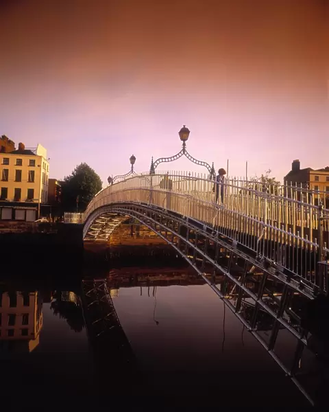 Ha penny Bridge, River Liffey, Dublin, Co Dublin, Ireland