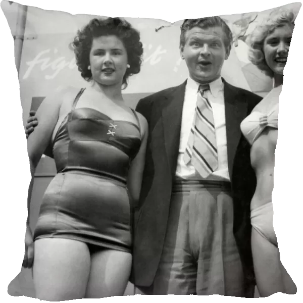 Ruislip Lido - Marilyn - Venus Contest. Benny Hill (famous comedian