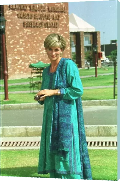 Diana, Princess of Wales at the Shaukat Khanum Memorial Hospital in Lahore, Pakistan