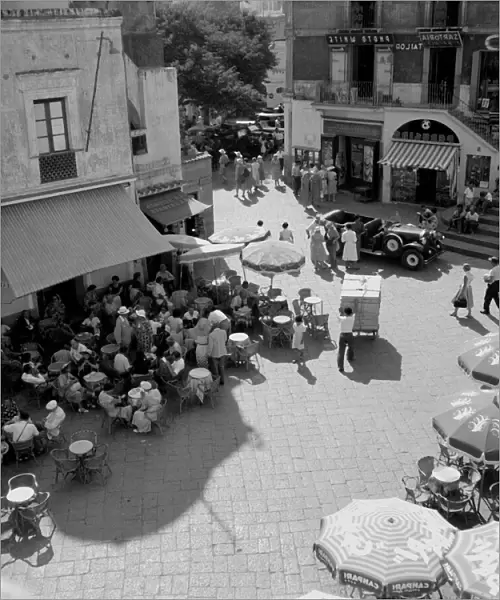 General view of the Piazza Umberto on Capri, Italy, the meeting place of all whom stay or