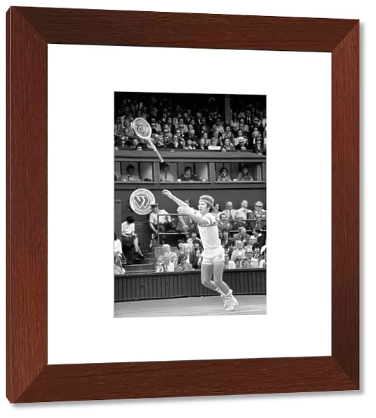 Wimbledon 1981. John McEnroe throws his racket in the air. July 1981 81-3764-058