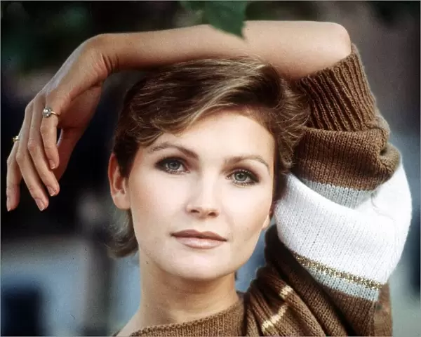 Fiona Fullerton British actress, November 1982