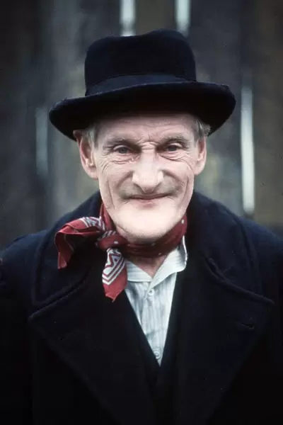 Wilfred Brambell Actor in TV series Steptoe and son on location in North Kensington DBase