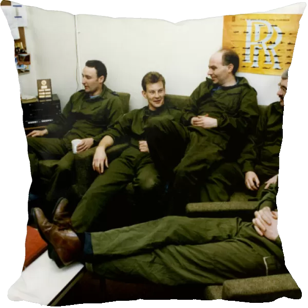 Ground crew relax in their crew room at RAF Leuchars, January 1992