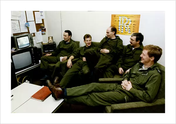 Ground crew relax in their crew room at RAF Leuchars, January 1992