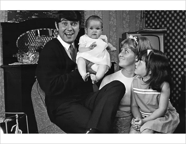 Jimmy Tarbuck in Great Yarmouth with his wife Pauline, 23, and their daughters Cheryl, 5
