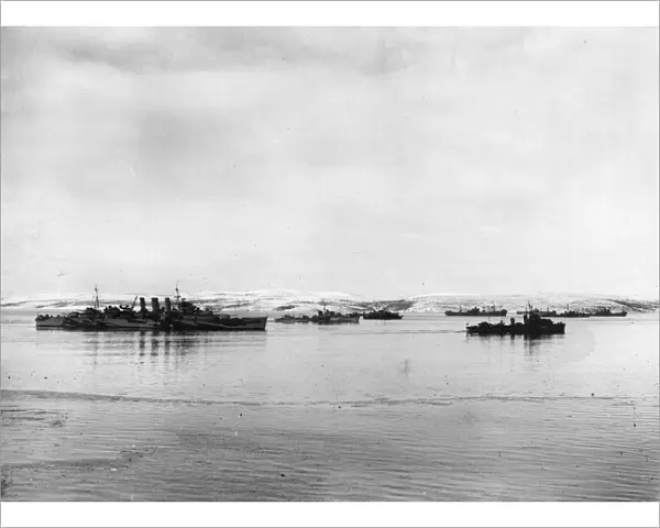 His Norfolk with British destroyers of the Royal Navy and Merchant ships in a Russian