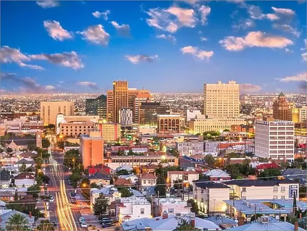 El Paso, Texas, USA downtown city skyline at dusk with Juarez, Mexico in the distance