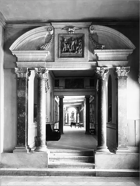 The entrance to the corrifor to the second floor of the Capitolian Museum in Rome