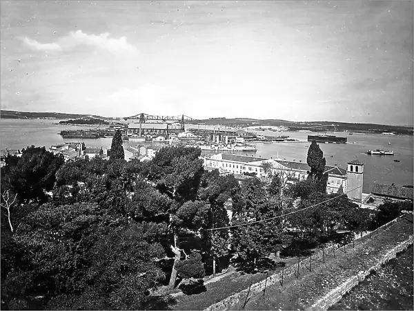 Panoramic view of the port of Pola, photographed during the period of Italy's reign in Istria