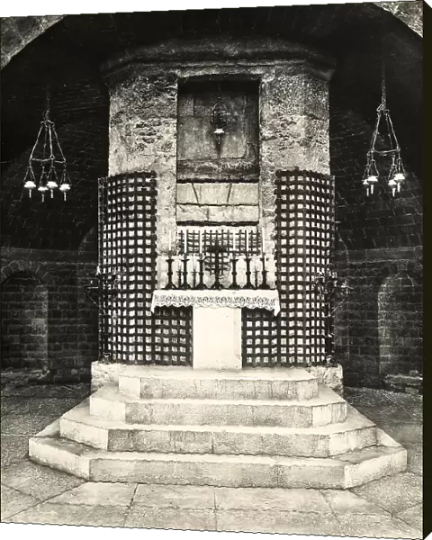 Barred tomb containing the corpse of St. Francis. The urn is in the Crypt of the Lower Church of the Basilica of St. Francis in Assisi