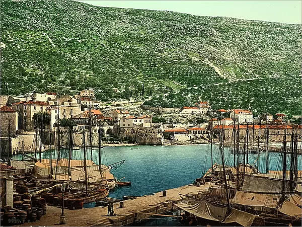 Foreshortened view of Dubrovnik's (Ragusa)harbour