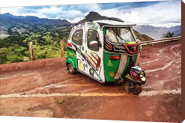 Peru, Sacred Valley, Pisac, colorful Tuki Tuki vehicle