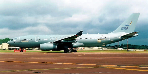 Airbus Voyager KC. 3 EC-135 - MRTT016 - ZZ334