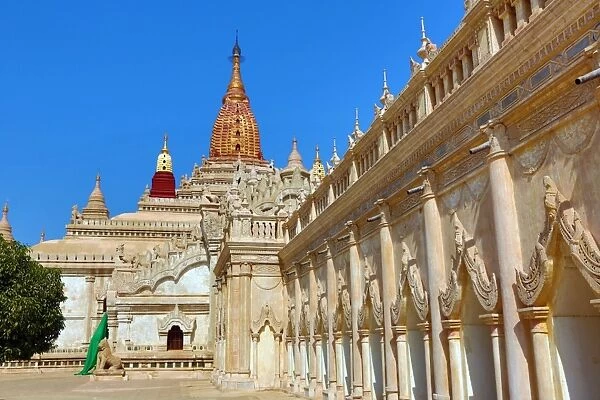 Ananda Pagoda Temple in Old Bagan, Bagan, Myanmar