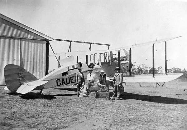 Arrival of the first de Havilland DH9C G-AUEja at Charlevil