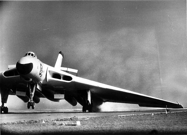 Avro Vulcan landing
