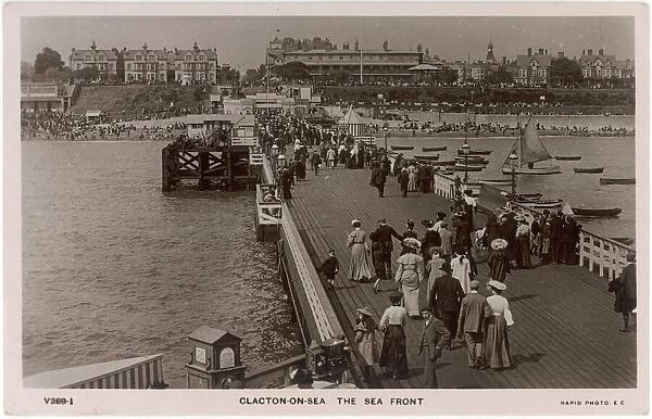 CLACTON-ON-SEA  /  1907