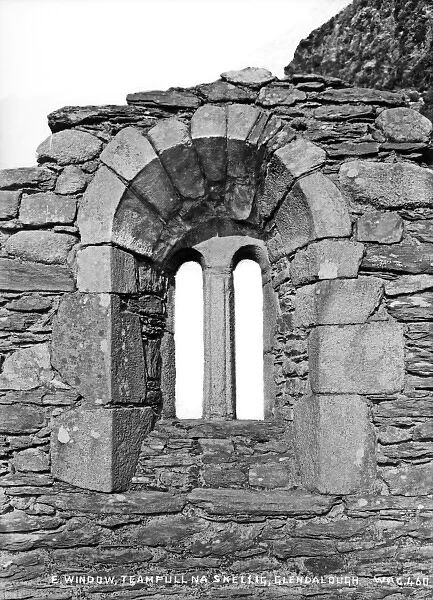 E Window, Teampull Na Skellig, Glendalough