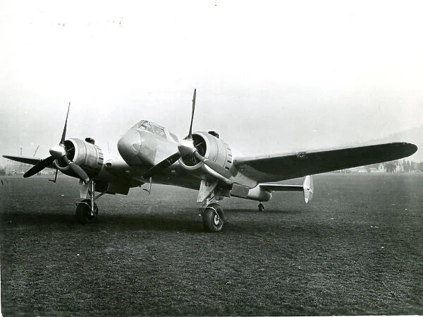 The first prototype Gloster F9  /  37, L7999