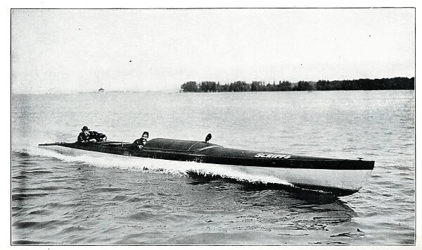 H P Scripps six-cylinder 50-60 speedboat