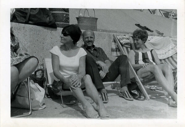 Holidaymakers at the Seaside, Thought to be at Cowes, Isle o