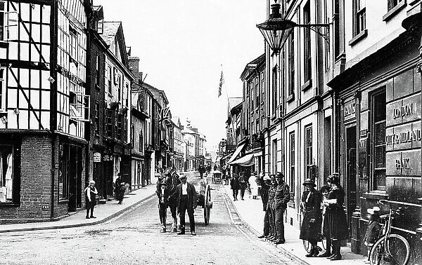 Kington High Street early 1900s