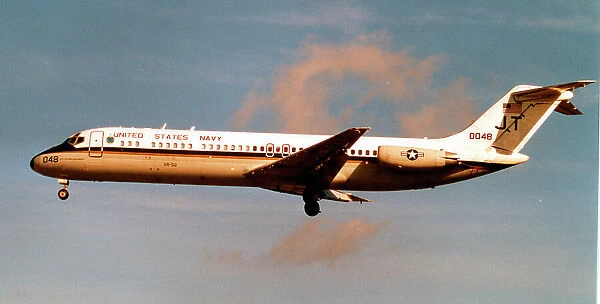 McDonnell Douglas C-9B Skytrain II 160048 - JT