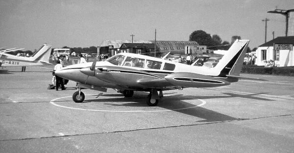Piper PA-30 Twin Commanche G-AXER