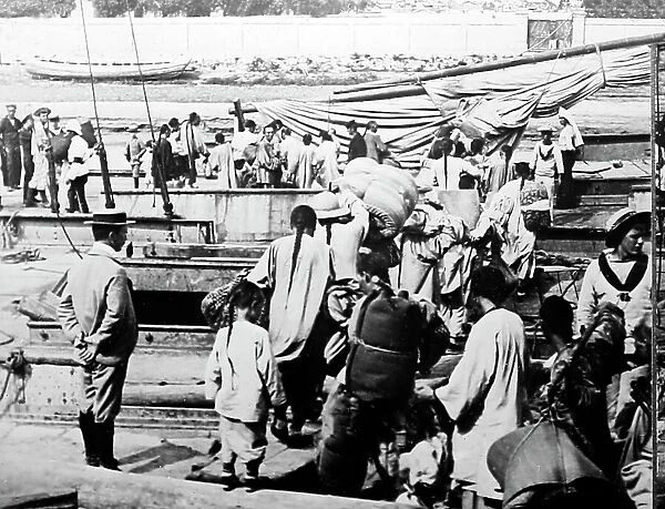 Refugees from the Boxer Uprising, Tianjin, China
