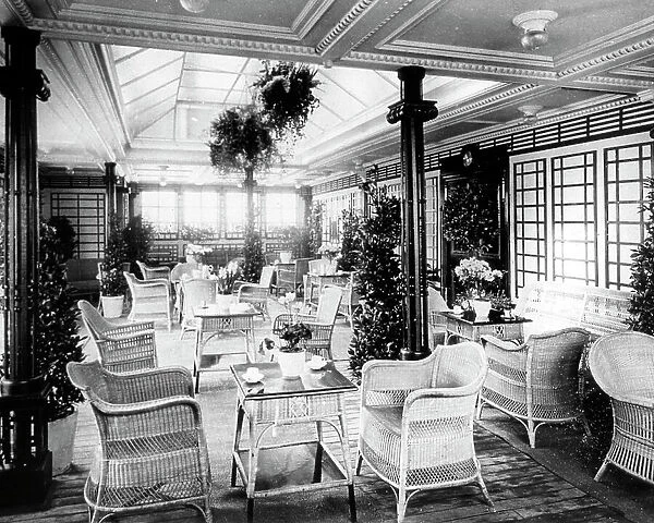 RMS Mauretania Verandah Cafe (Cunard)