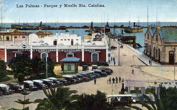 Santa Catalina dock (and car park!) at the Port of Las Palmas (Puerto de la Luz)