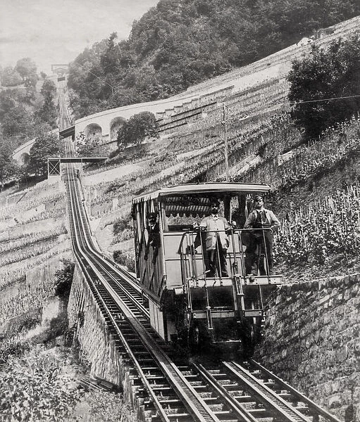 Train on the Rigi funicular railway, Lake Lucerne, Switzerla