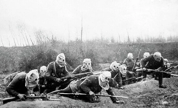 WW1 British Infantry advancing with gas masks