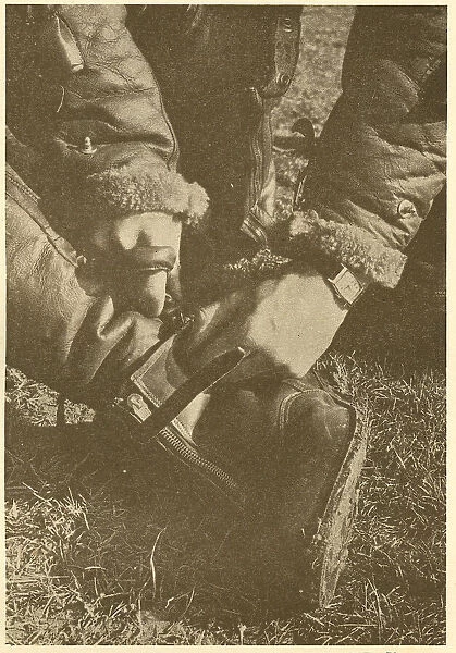 WW2 - R. A. F. Electrically Heated Boots