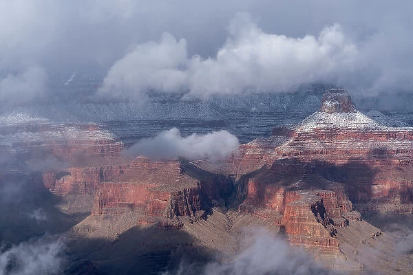 USA, Arizona, Grand Canyon National Park. Winter snowstorm over canyon. Date: 26-01-2021