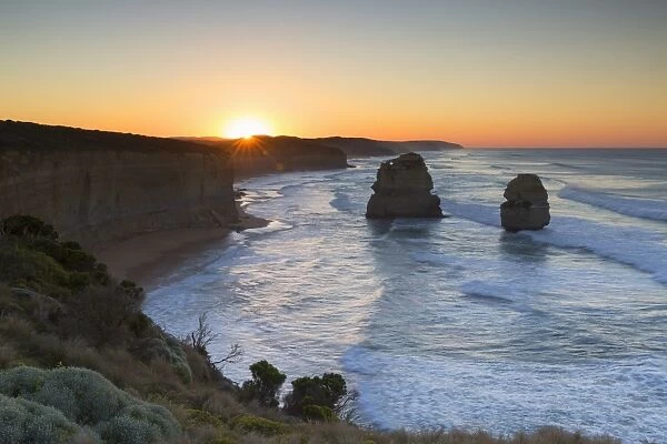 Twelve Apostles at dawn, Port Campbell National Park, Great Ocean Road, Victoria
