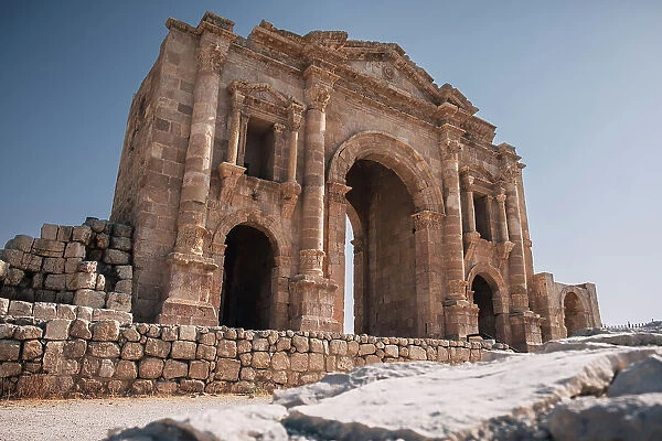Arch of Hadrian, Main Gate, Jerash, Jordan, Middle East
