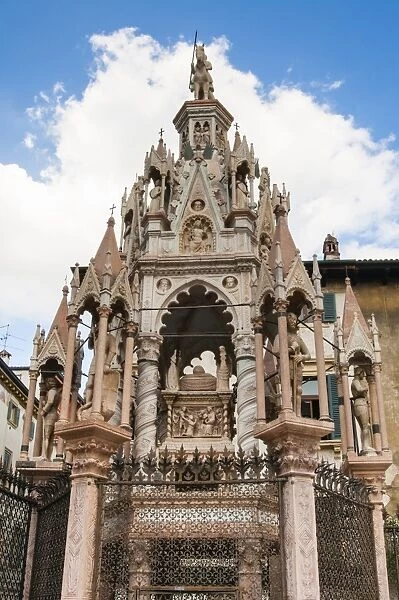 Arche Scaligere, Scaligeri Tombs, Cansignorio Tomb, Verona, UNESCO World Heritage Site, Veneto, Italy, Europe