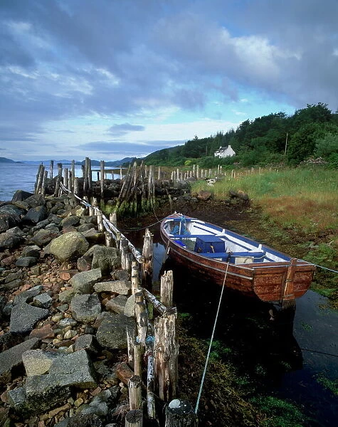 Boat, cottage and Loch Fyne near Furnace