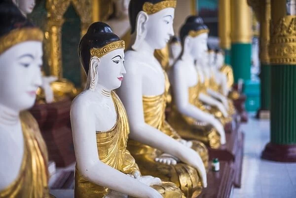 Buddha images at Shwedagon Pagoda (Shwedagon Zedi Daw) (Golden Pagoda), Yangon (Rangoon)