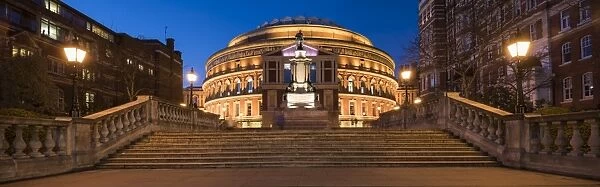 Exterior of the Royal Albert Hall at night, Kensington, London, England, United Kingdom