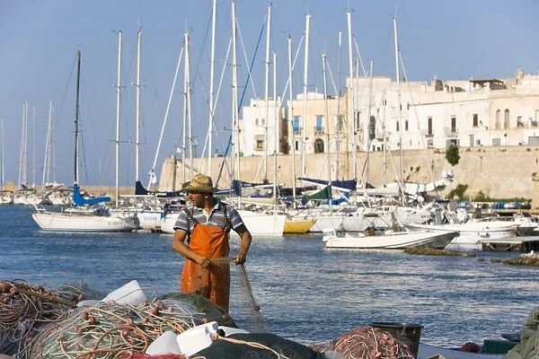 Fisherman, the castle, Gallipoli, Lecce province, Puglia, Italy, Europe