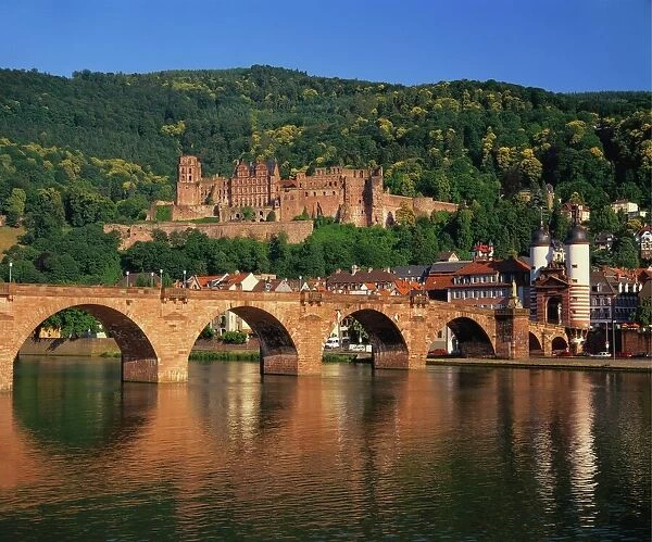 Heidelberg Castle, Alte Brucke and the River Neckar, Heidelberg, Baden Wurttemberg, Germany